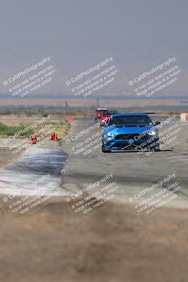media/Sep-20-2025-Extreme Speed (Sat) [[1fcc23683c]]/Orange (Mid Intermediate)/Session 2 (Sunrise)/